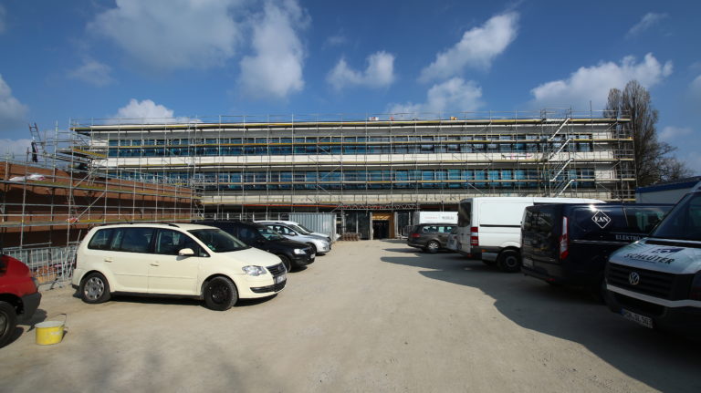 Schulgebäude Statik und Tragwerksplanung für Einfamilienhäuser Wohnhäuser und Geschäftsbauten Berlin Structura Ingenieure ihr kompetenter Tragwerksplaner / Statiker