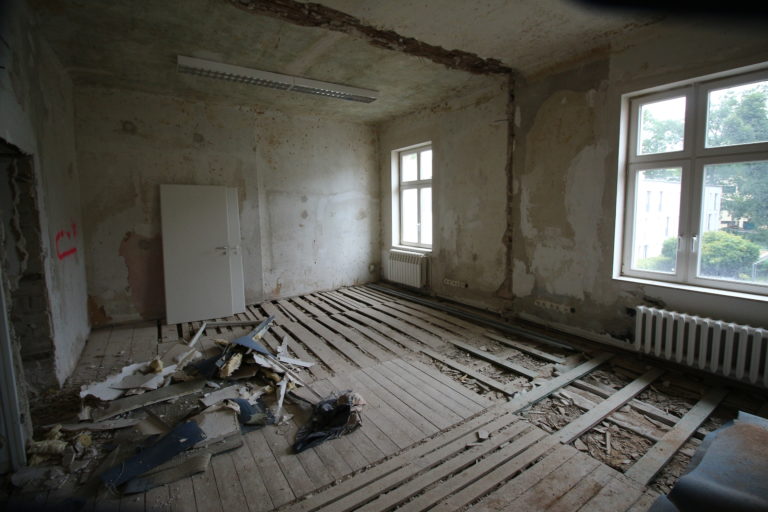 Statik und Tragwerksplanung für Einfamilienhäuser Wohnhäuser und Geschäftsbauten Berlin Structura Ingenieure ihr kompetenter Tragwerksplaner / Statiker Holzbau, Stahlbetonbau, Stahlbau, Massivbau